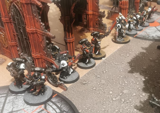 Astra Militarum VS Black Templar